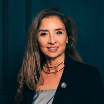 Portrait of Jennifer Fondrevay